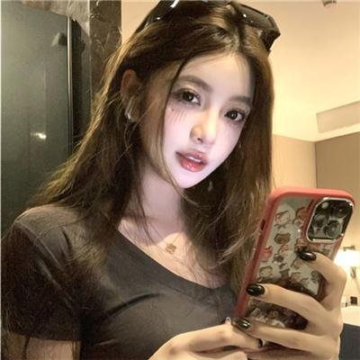 墨雨云间